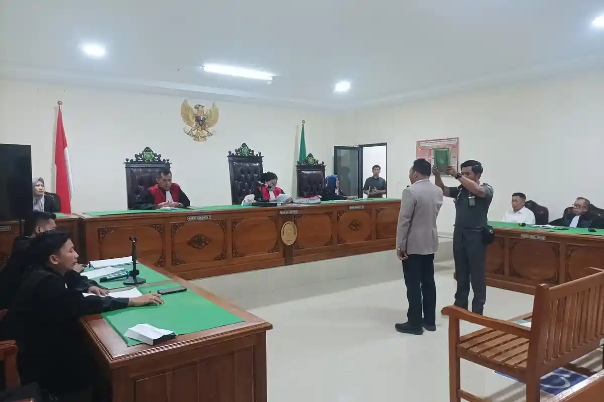 Saksi Ahli Sidang Uang Palsu Soroti Penetapan DPO dan Pencabutan BAP Annar Sampetoding