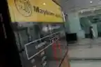 Laba Bank Asing Terus Merosot