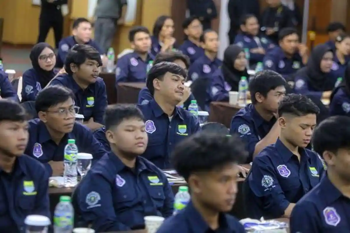 Pemkot Bandung Latih Puluhan Siswa Paket C Jadi Barista untuk Tekan Pengangguran