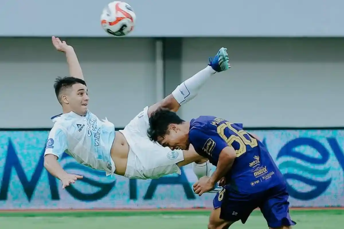 BREAKING NEWS Update Persita Tangerang Vs PSIM Yogyakarta: VAR Anulir Gol Haljeta, Ini Penyebabnya