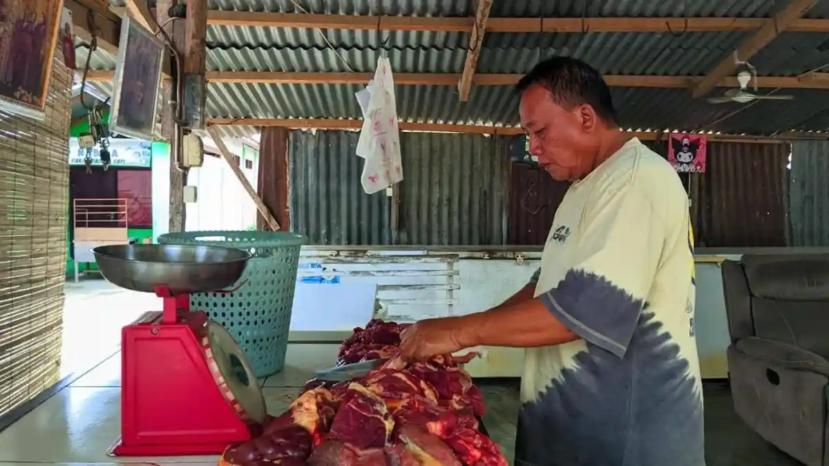 Pedagang Daging Sapi di Gorontalo Keluhkan Sepinya Pembeli Jelang Idul Adha