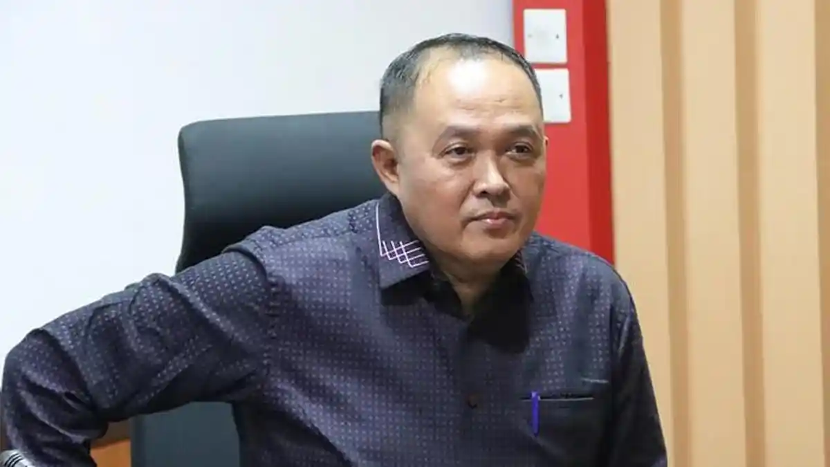 SOSOK Suyadi, Anggota DPRD Riau Diperiksa KPK Soal Gubernur Abdul Wahid ...