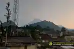 Aktivitas Gunung Merapi Pagi Ini Kamis 16 April 2026: Teramati Ada 9 Kali Guguran Lava