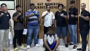 PENCABULAN-ANAK-TIRI.jpg