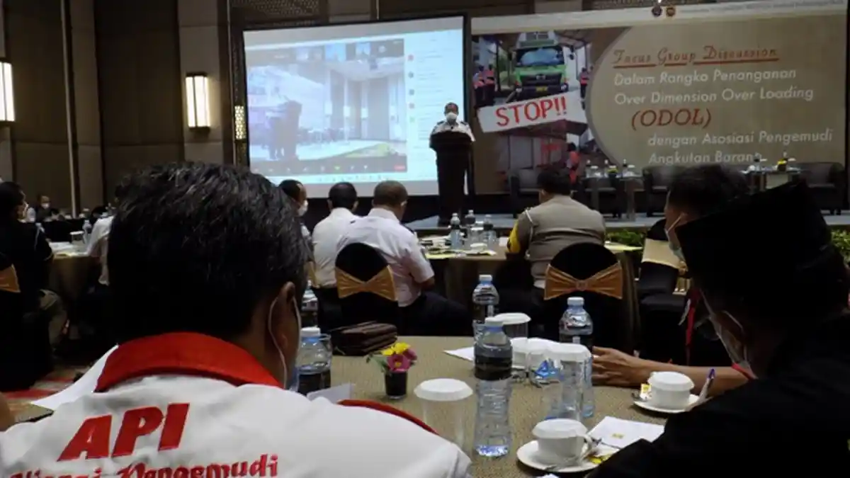 Kemenhub Masih Mereview Penanganan ODOL hingga Akhir Tahun