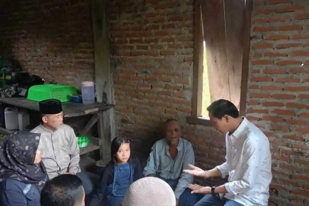 Kisah Pilu Rica Bocah 12 Tahun Tak Pernah Sekolah Demi Merawat Ayah Lumpuh, Kini Bernasib Mujur 