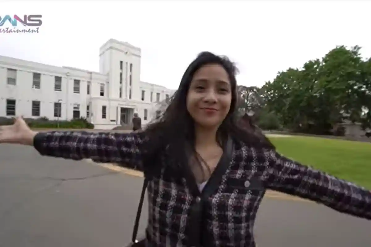 Penampakan Rumah Nagita Slavina di Australia yang Sederhana, Dikelilingi Pohon Rindang dan Indah