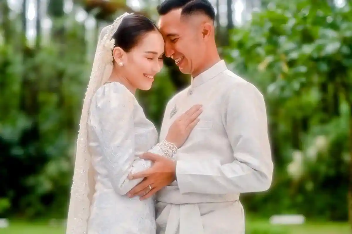 Undangan Pernikahan Ayu Ting Ting dan Lettu Fardhana Dikuliti, Ruben Onsu Larang Sosok Ini Datang