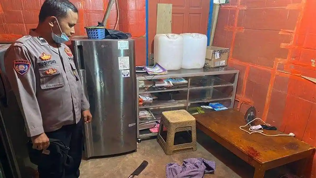 Pria Ini Nekat Potong Kemaluan, Anaknya Kaget saat Pulang ke Rumah