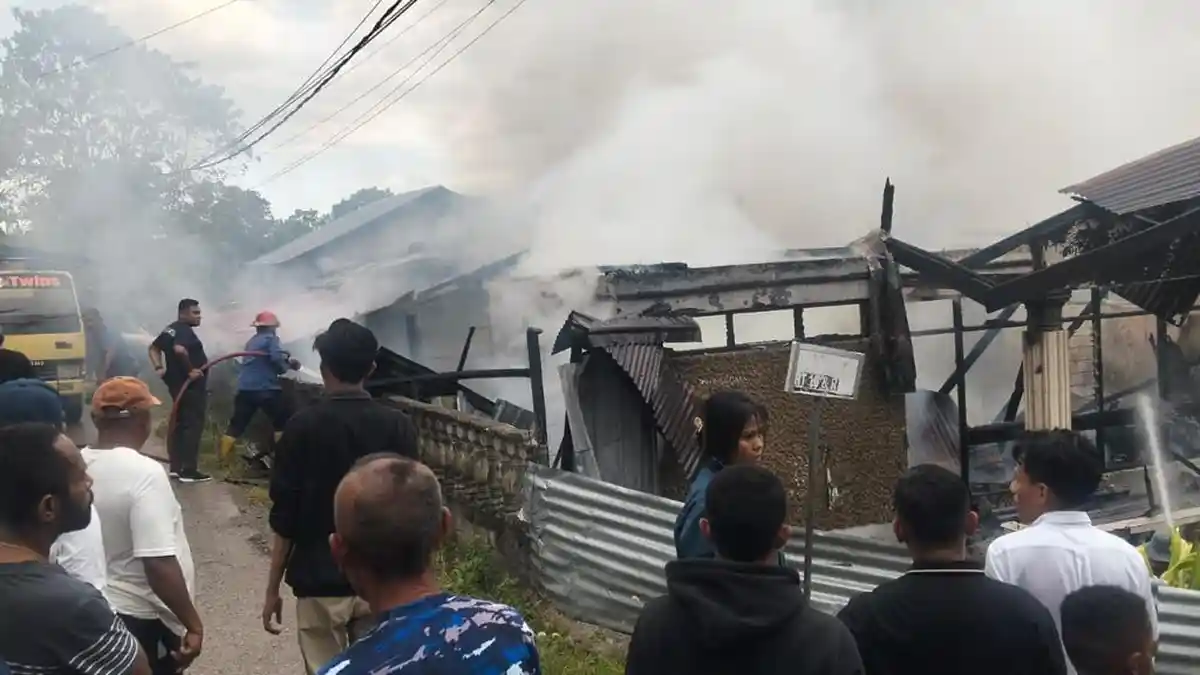 Seluruh Dokumen Penting Hangus Terbakar di Rumah PA