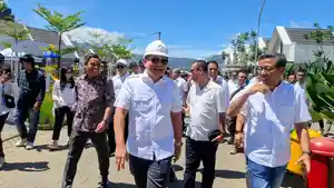 Wakil-Menteri-BUMN-Kartika-Wirjoatmodjo-saat-mengunjungi-Perumnas-Samesta.jpg