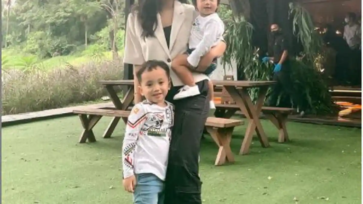 Harapan Rachel Vennya untuk Xabiru dan Chava: Ingin Mereka Pengertian Ketika Sudah Dewasa Nanti