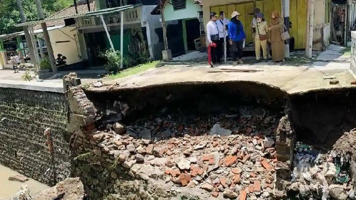 20 Titik Tanggul di Mojokerto Rawan Jebol, Berpotensi Picu Banjir Saat Puncak Musim Hujan