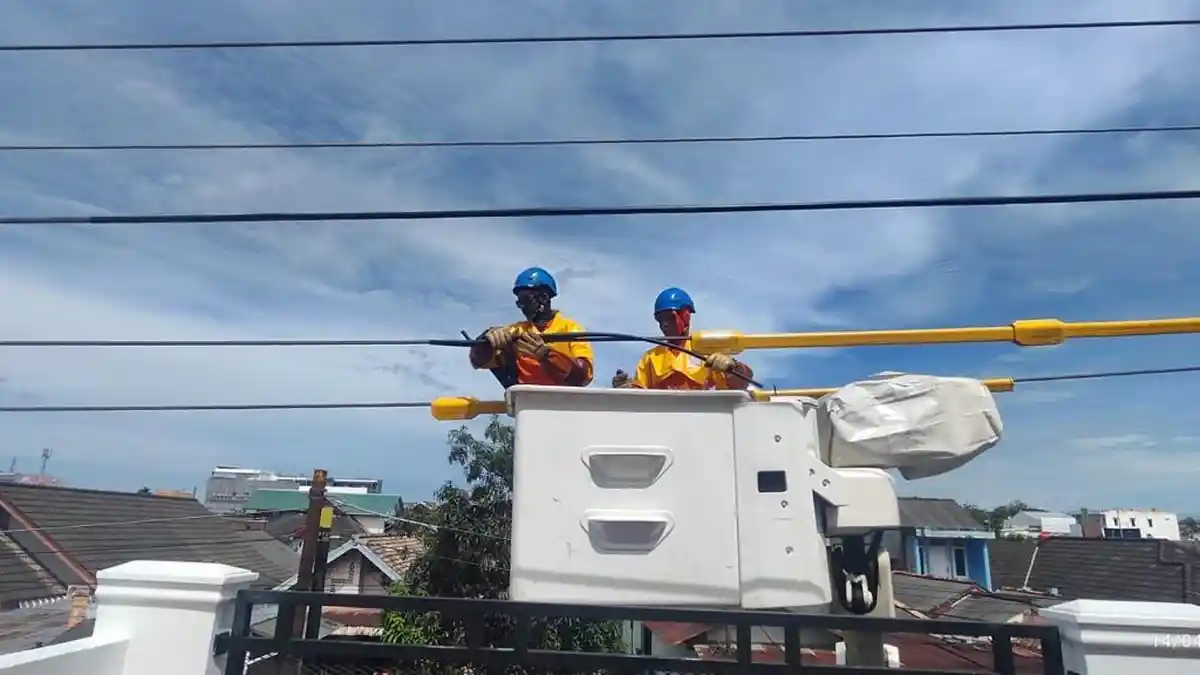 Jelang Ramadhan 2026, PLN UP3 Bangka Intensifkan Pemeliharaan Jaringan Listrik