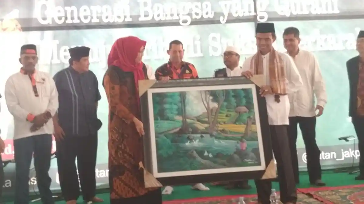 Ustaz Abdul Somad Dapat Hadiah Lukisan dari Tahanan Rutan Salemba