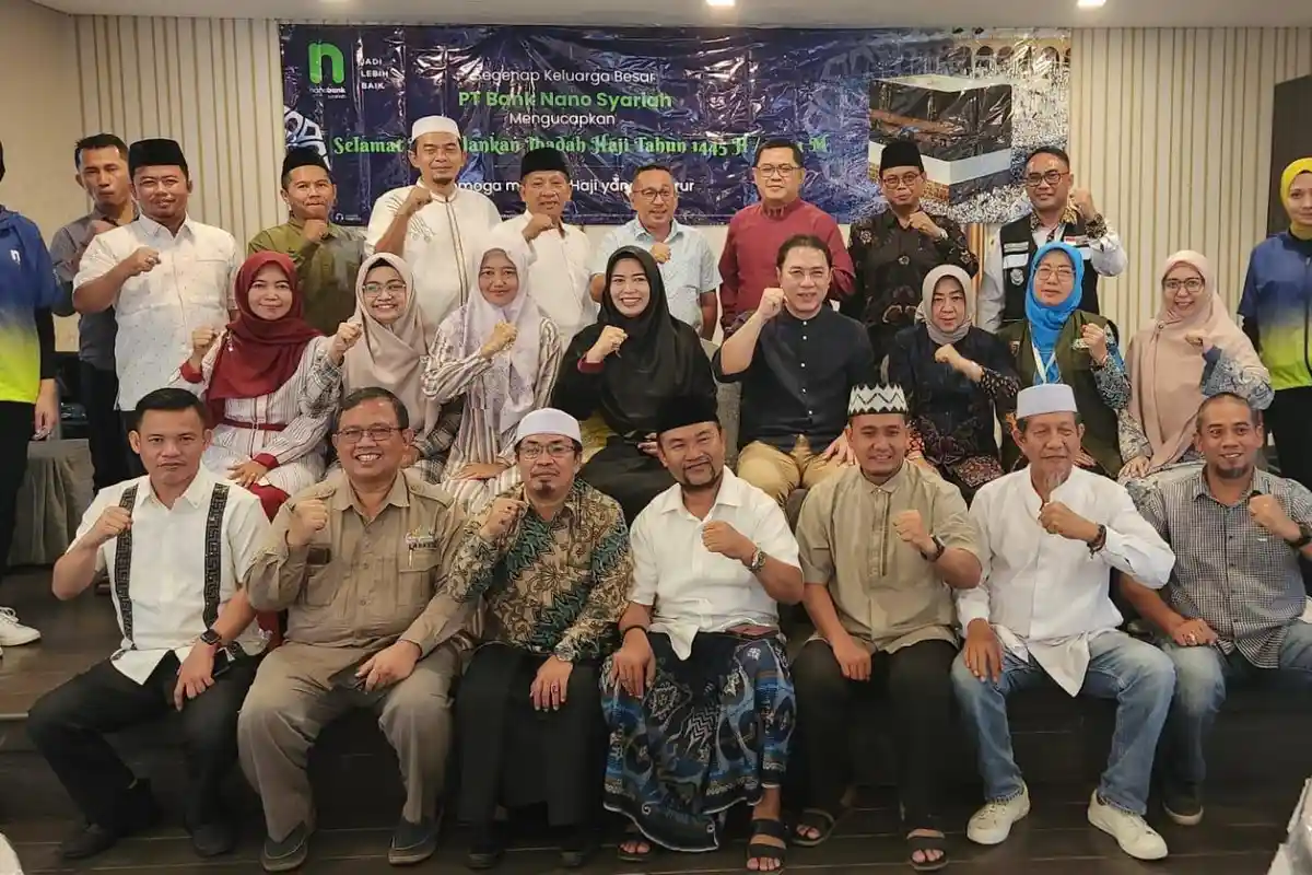 Nanobank Syariah Berangkatkan 100 Nasabah Calon Jemaah Haji