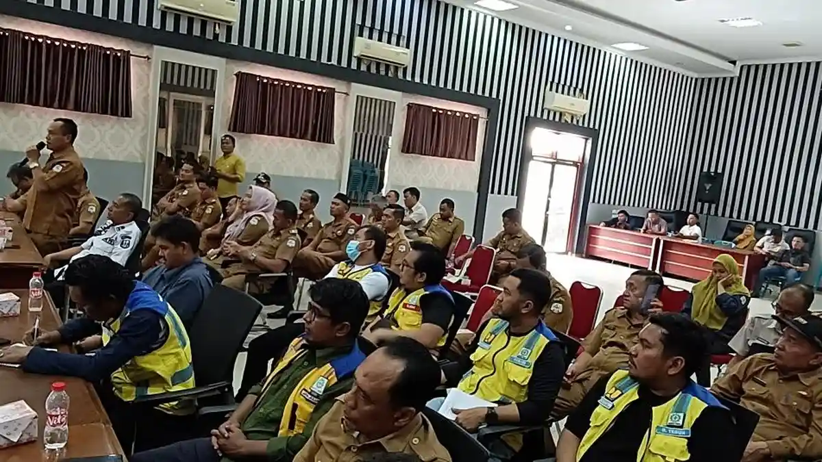 Bupati Agara Minta BPJN Aceh dan BWS Tambah Alat Berat, Desak Jalan Agara–Gayo Lues Segera Tembus
