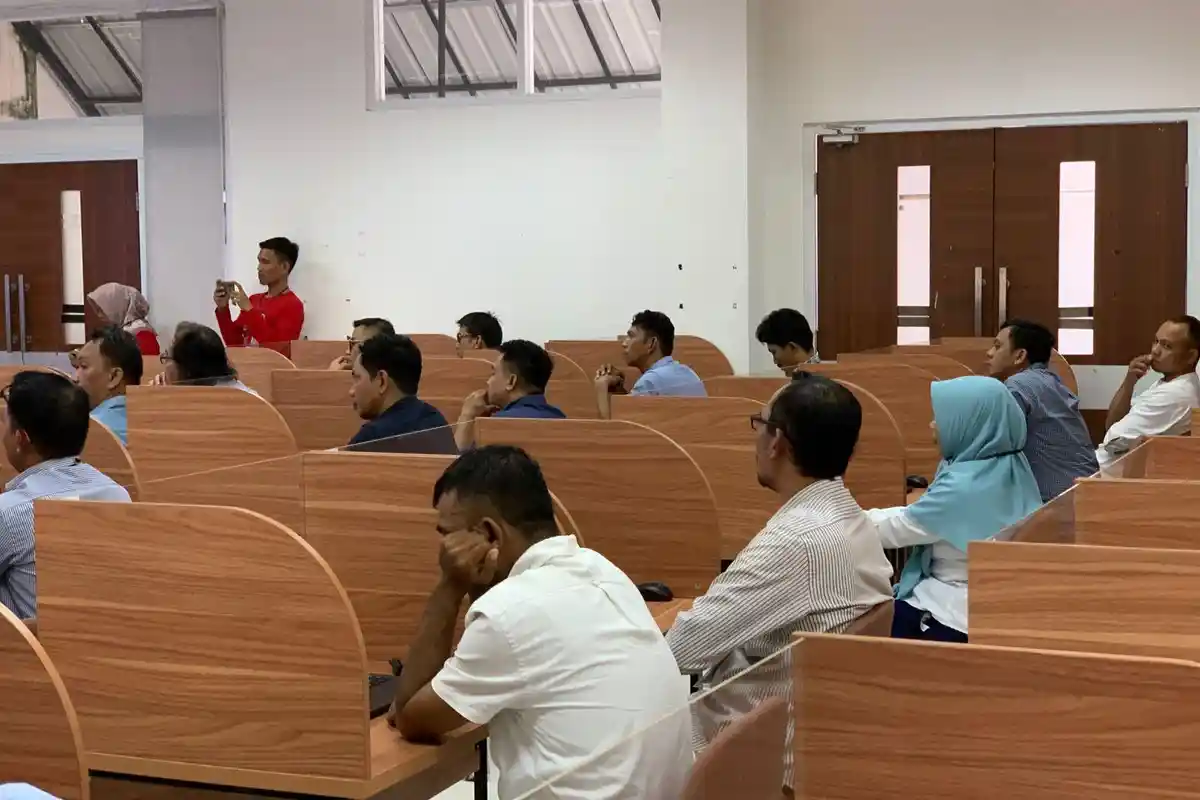 34 Calon Anggota KI Sulbar Sudah Tes CAT, Pengumuman 18 November yang Lolos Lanjut Psikotes