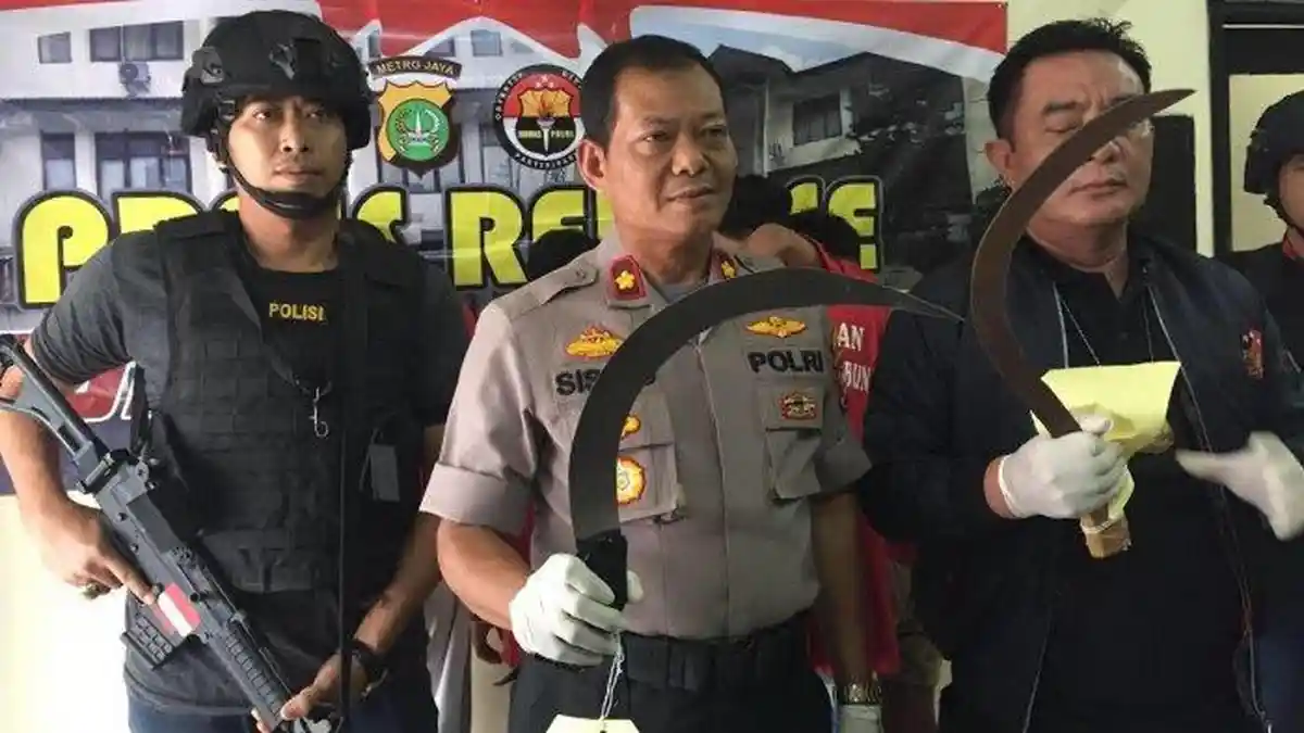 Polisi Tangkap Komplotan Begal, Selalu Melukai Korbannya saat Beraksi