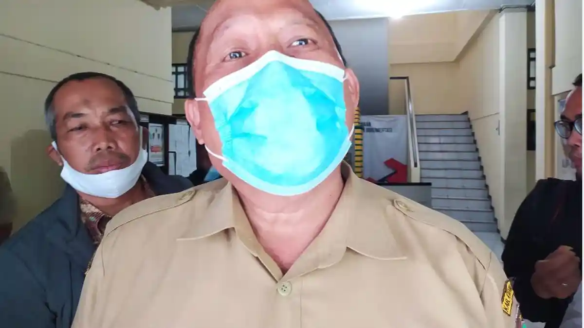Disdagnakerkop UKM Karanganyar Lakukan Pengawasan Penerapan UMK dan Prokes di Perusahaan Mulai Besok