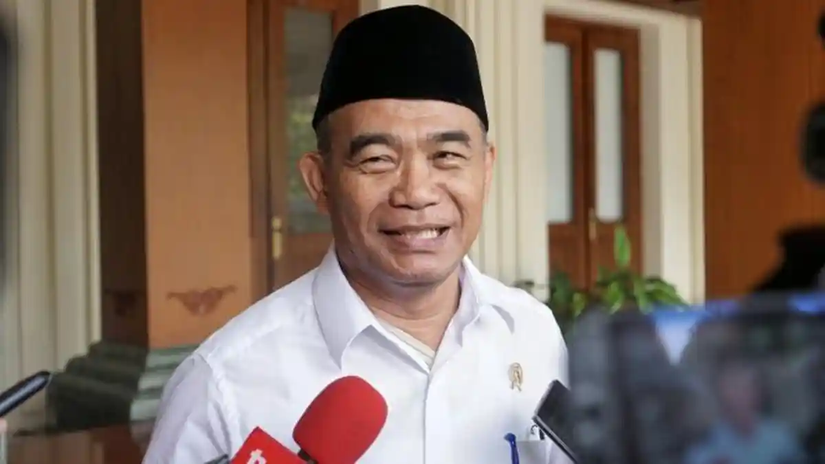 Dimutasi Mendikbud, Kakak Ipar Jokowi Manut