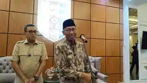 Menteri-Abdul-Kadir-Karding-dan-Gubernur-Lampung-Mirzani-diwawancara.jpg