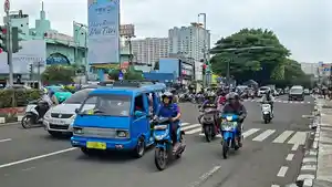 Jalan-Margonda-Raya-Depok-lengang.jpg