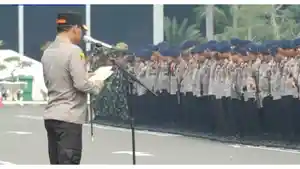 Kapolda-Metro-Jaya-Komjen-Pol-Asep-Edi-Suheri-memberikan-arahan.jpg