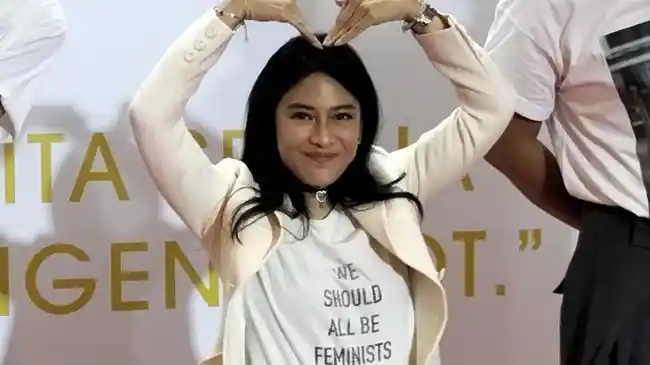 Cerita Dian Sastrowardoyo Jatuh dari Kuda hingga Kekhawatirannya sebagai Ibu Rumah Tangga