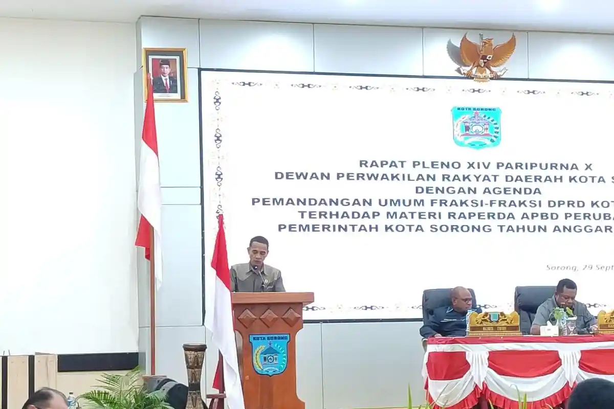 DPRD Kota Sorong Fraksi Golkar Ingatkan Pj Wali Kota Sorong Inventarisasi Utang Daerah 2020 - 2022