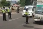 Pelaksanaan PSBB di Daan Mogot KM 15,5 Kalideres JAKBAR