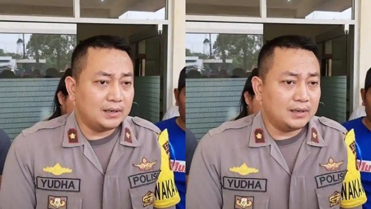 Sosok AKBP Yudha Pranata Kapolres Nagekeo Viral Tancapkan Sangkur ke Meja, Dilaporkan ke Propam