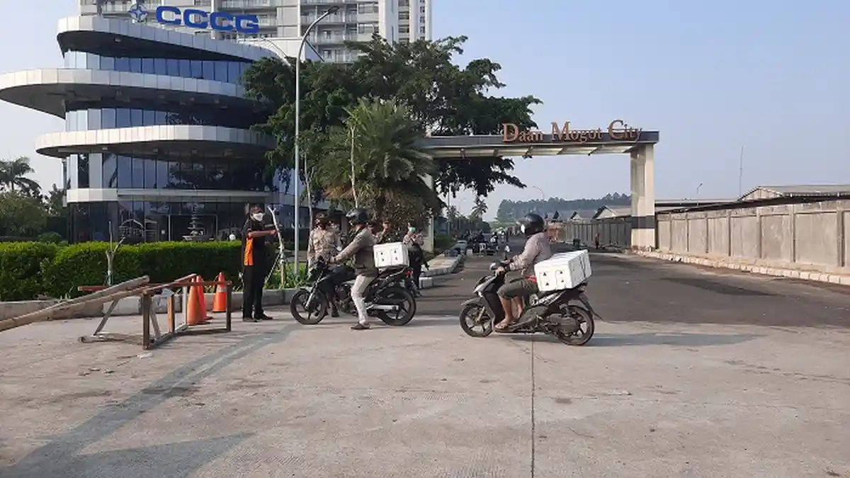 Irjen Fadil Imran Tutup Jalan Tikus di Daan Mogot selama PPKM Darurat