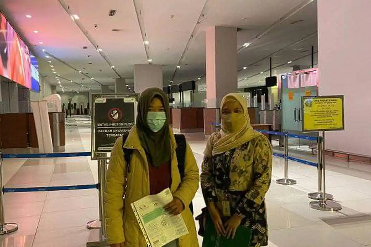 Alhamdulillah, Rokaya TKW Indramayu di Irak yang Viral Minta Tolong Jokowi Sudah Tiba di Tanah Air