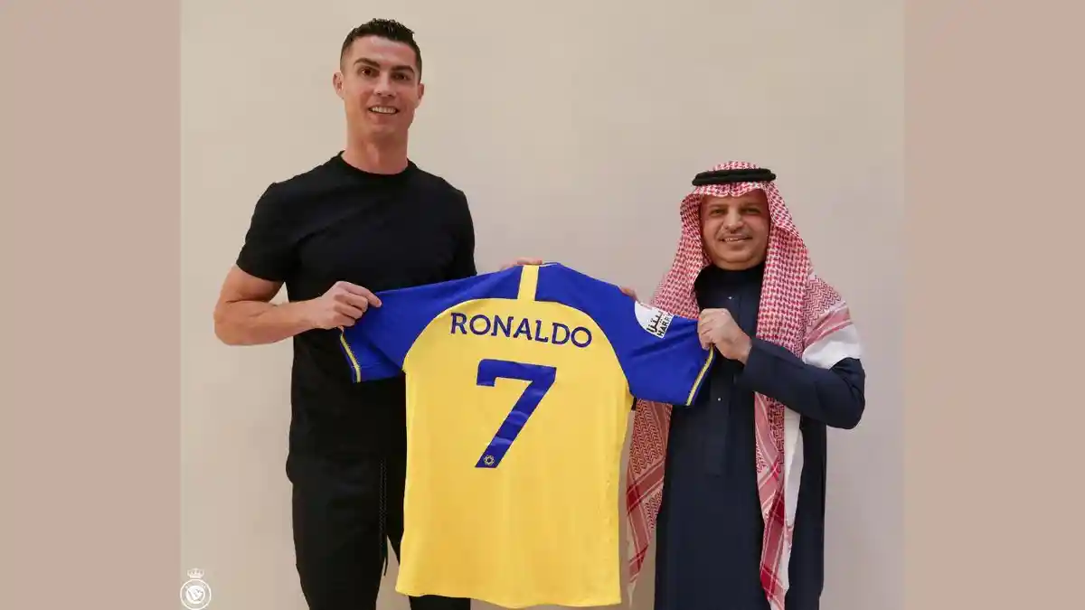 Ronaldo Resmi Gabung ke Klub Arab Saudi Al Nassr, Gajinya Rp15,5 Miliar Per Pekan