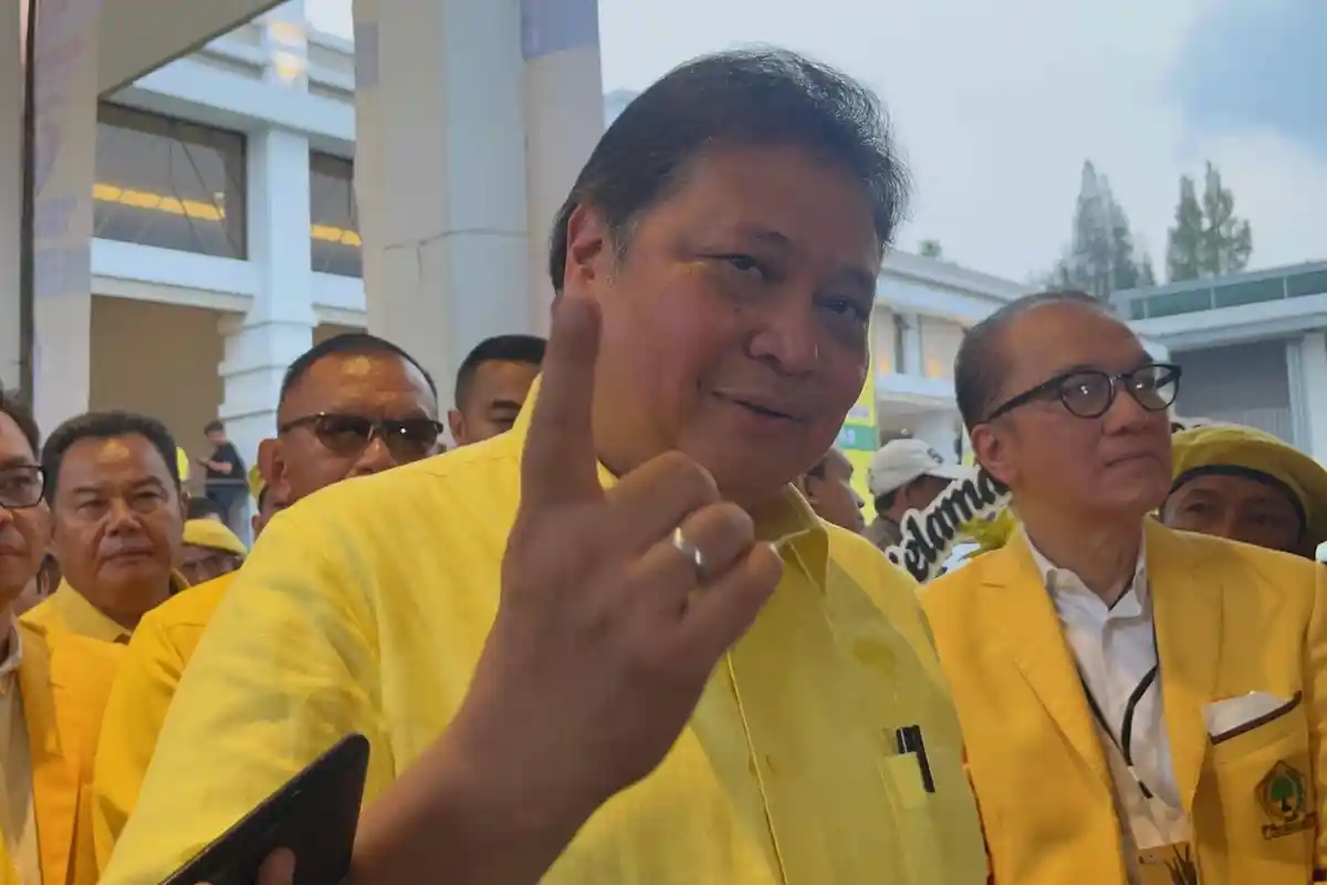 Terjawab Sudah Jokowi Hadir atau Tidak di Kampanye Prabowo di SUGBK Hari Ini, Diungkap Airlangga