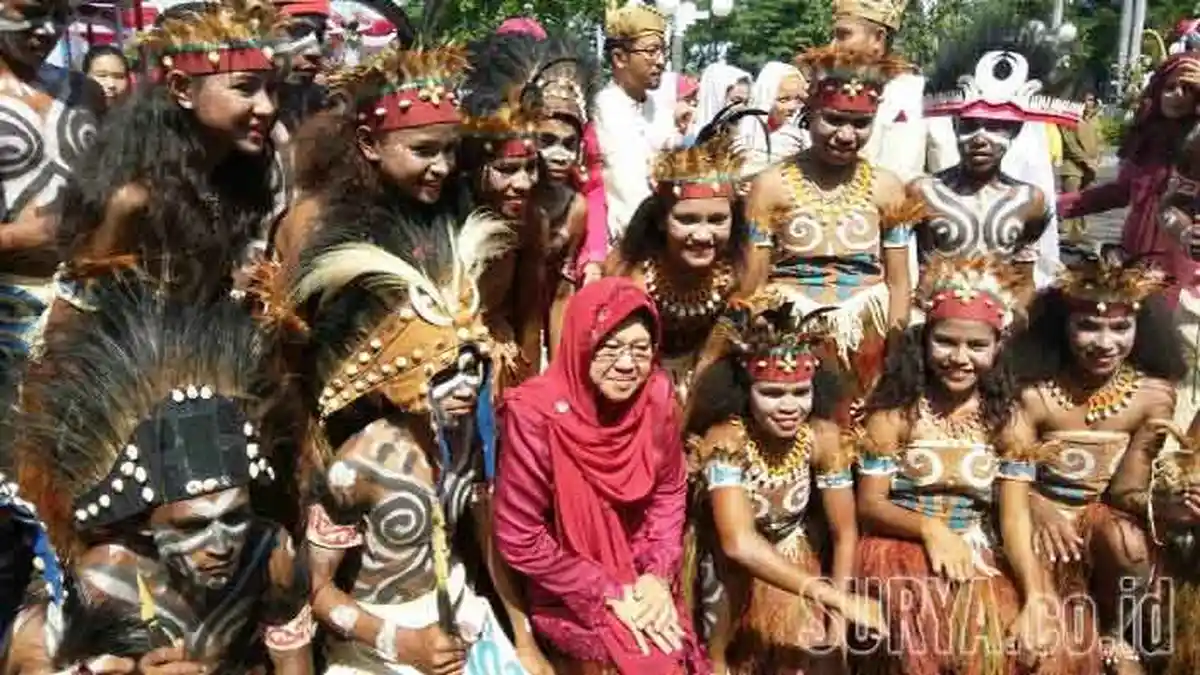 Risma: Pancasila Harus Diterapkan, Biar Tahu Kita Terlahir Beragam