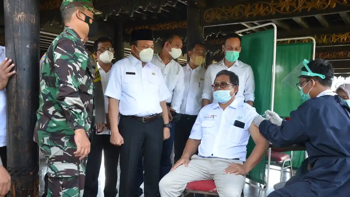 Wakil Wali Kota Langsa Tinjau Vaksinasi Covid-19 Bagi Pelaku Pariwisata