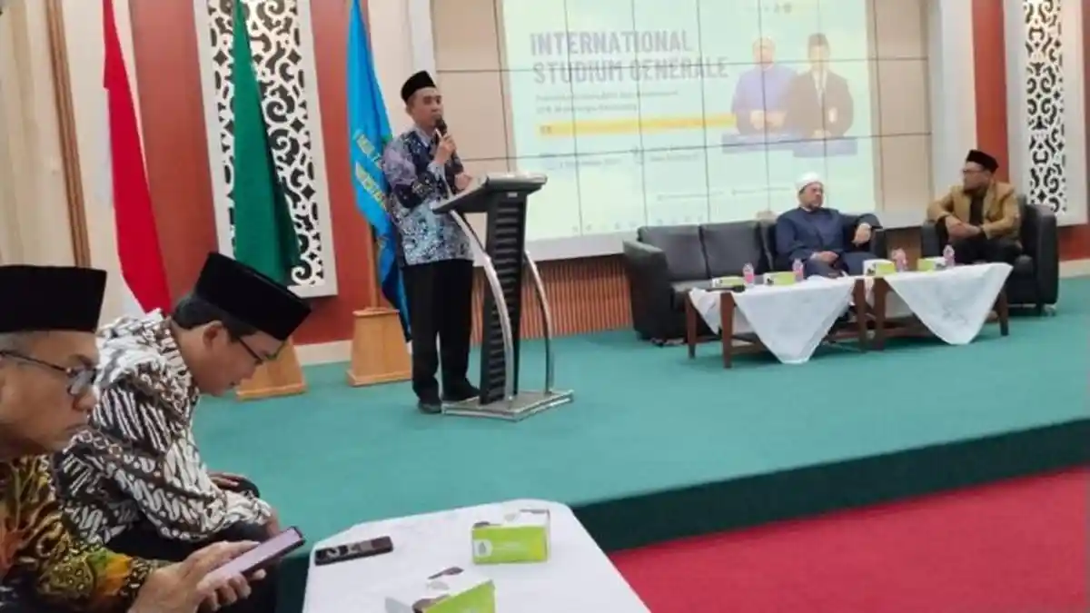 Internasional Stadium General FUHUM UIN Walisongo: Menggali Ushuluddin dalam Tantangan Modernitas