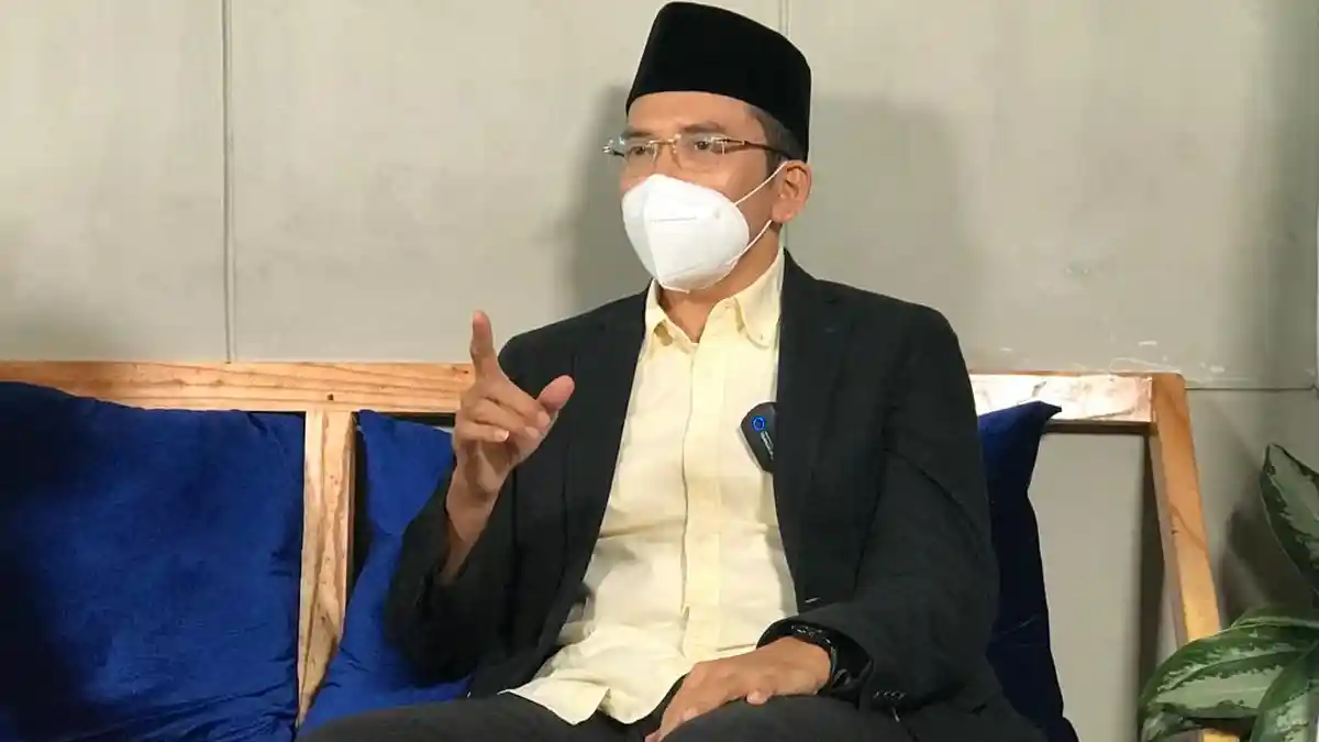 Tuan Guru Bajang: Kacamata Agama dan Negara