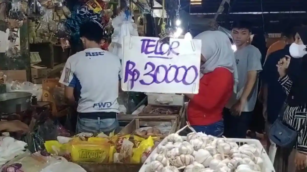 Harga Telur di Pasar Rangkasbitung Kabupaten Lebak Naik Jadi Rp 30 Ribu per Kilogram