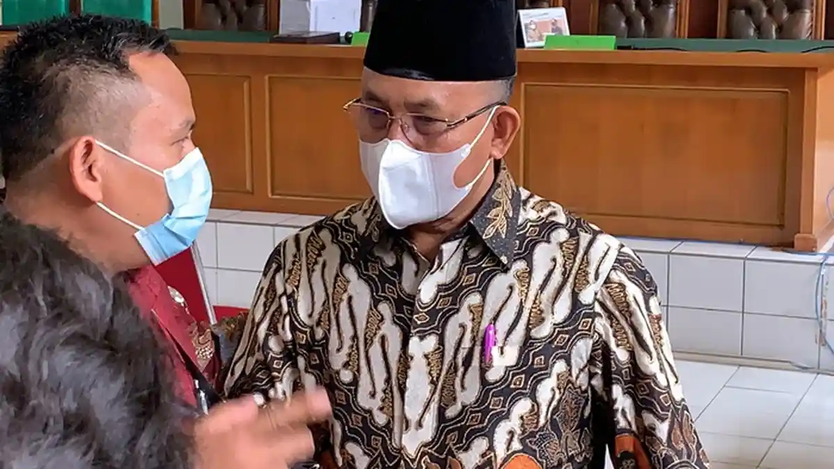 Dituntut 5 Tahun Penjara, Juarsah Bersikukuh Dirinya Tidak Terima Fee :  tak Ada Bukti