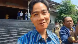 TUAI-KOMENTAR-PEDAS-Wakil-Presiden-RI-Gibran-Rakabuming-Raka.jpg
