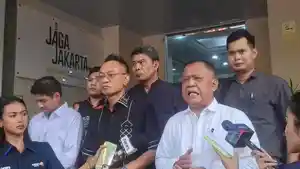 Ketua-Umum-Youtuber-Nusantara-Agri-Fanani-1252026.jpg