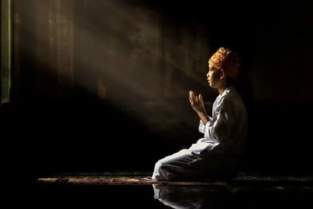 DOA Untuk Orang Meninggal Kedua Orang Tua atau Keluarga, Bacaan Arab dan Latin