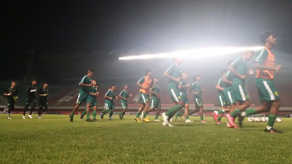 PREDIKSI Persib Vs Persebaya, Link Streaming Piala Menpora, Aji Santoso Isyaratkan Main Terbuka