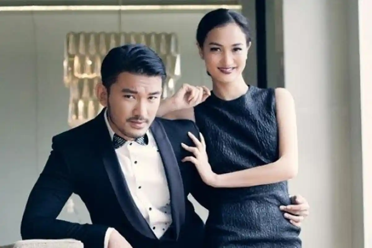 Atiqah Hasiholan Ulang Tahun, Rio Dewanto Beri Ucapan Manis untuk Sang Istri