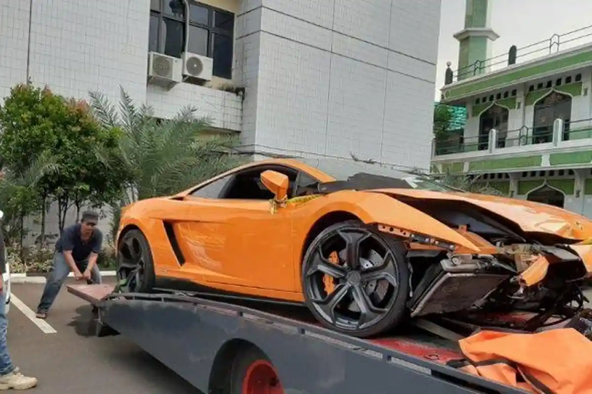Pemilik Lamborghini Diduga Hendak Sembunyikan Barang Bukti Hingga Mobilnya Hancur, Ini Kata Polisi