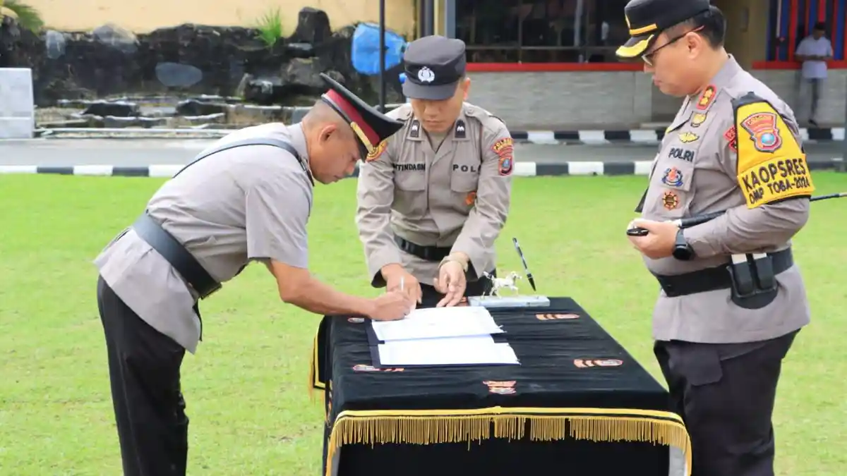 Kapolres Labuhanbatu Pimpin Sertijab Kapolsek Marbau, Tegaskan Komitmen Optimalisasi Kinerja Polri
