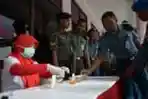 Ratusan Anggota TNI Tes Urine